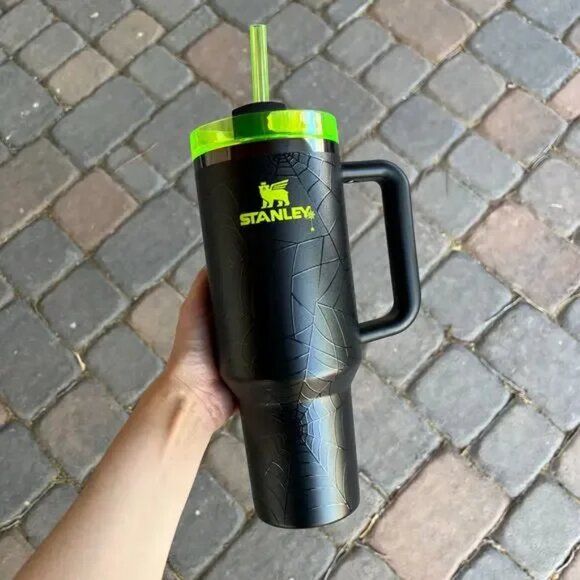 Stanley Halloween Quencher H2.0 FlowState™ Tumbler – 40 OZ