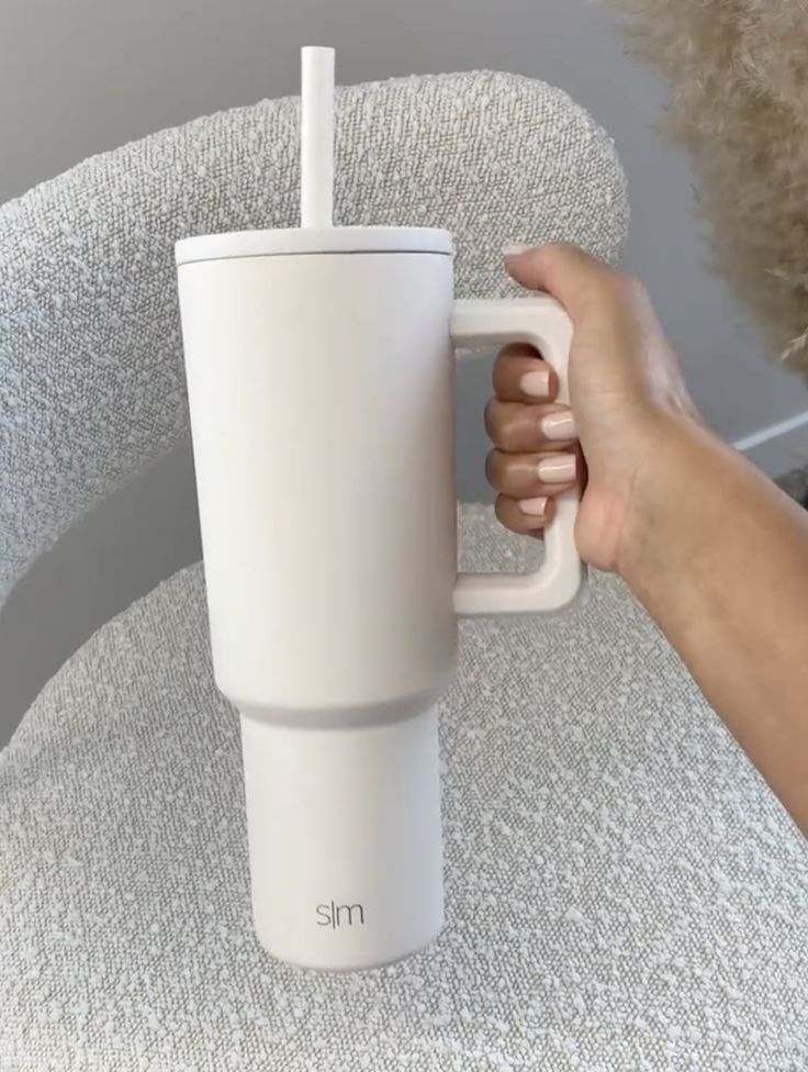 40oz Insulated Stainless Steel Tumbler β Keep Drinks Hot or Cold All Day!