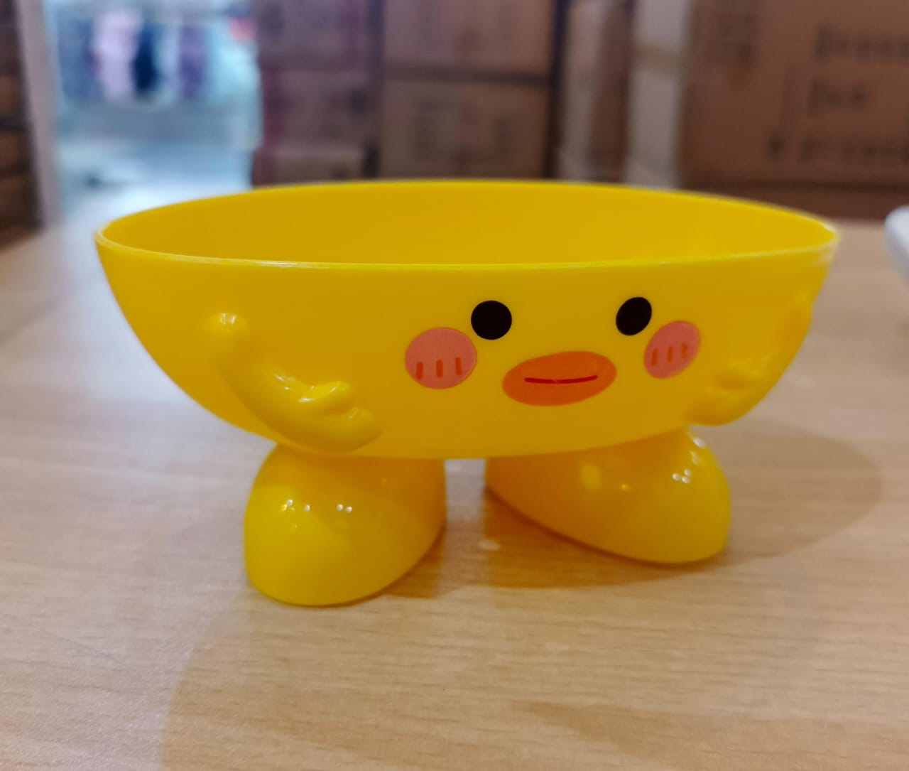 Quack up your sink style! π€β¨ Keep your soap high and dry with this cute ducky soap dish β perfect for bathroom or kitchen vibes! ππ
