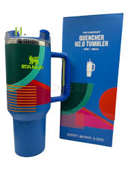 Stanley Quencher H2.O – Hyper Geometry