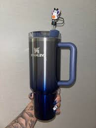 Stanley 40 oz Quencher H2.0 FlowState Tumbler β Twilight Gradient