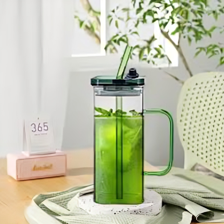 π Vintage Vibes Glass Sipper β Green Lid & Handle | Retro Charm Meets Modern Use