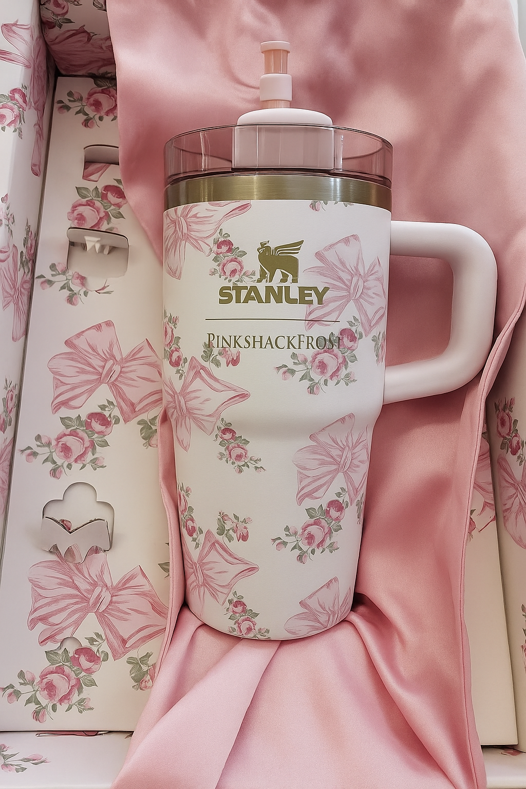 20oz Floral Tumbler – Bloom with Every Sip!