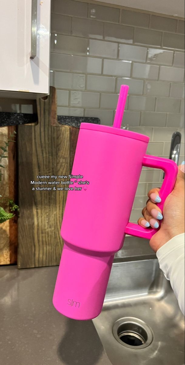 40oz Insulated Stainless Steel Tumbler – Keep Drinks Hot or Cold All Day!